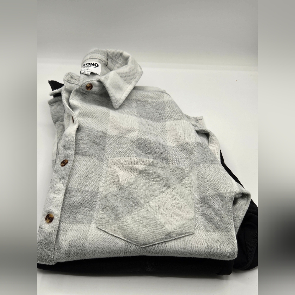OLD NAVY & CI SONA Tops Sz Small Junior Active Fleece & Tunic Flannel